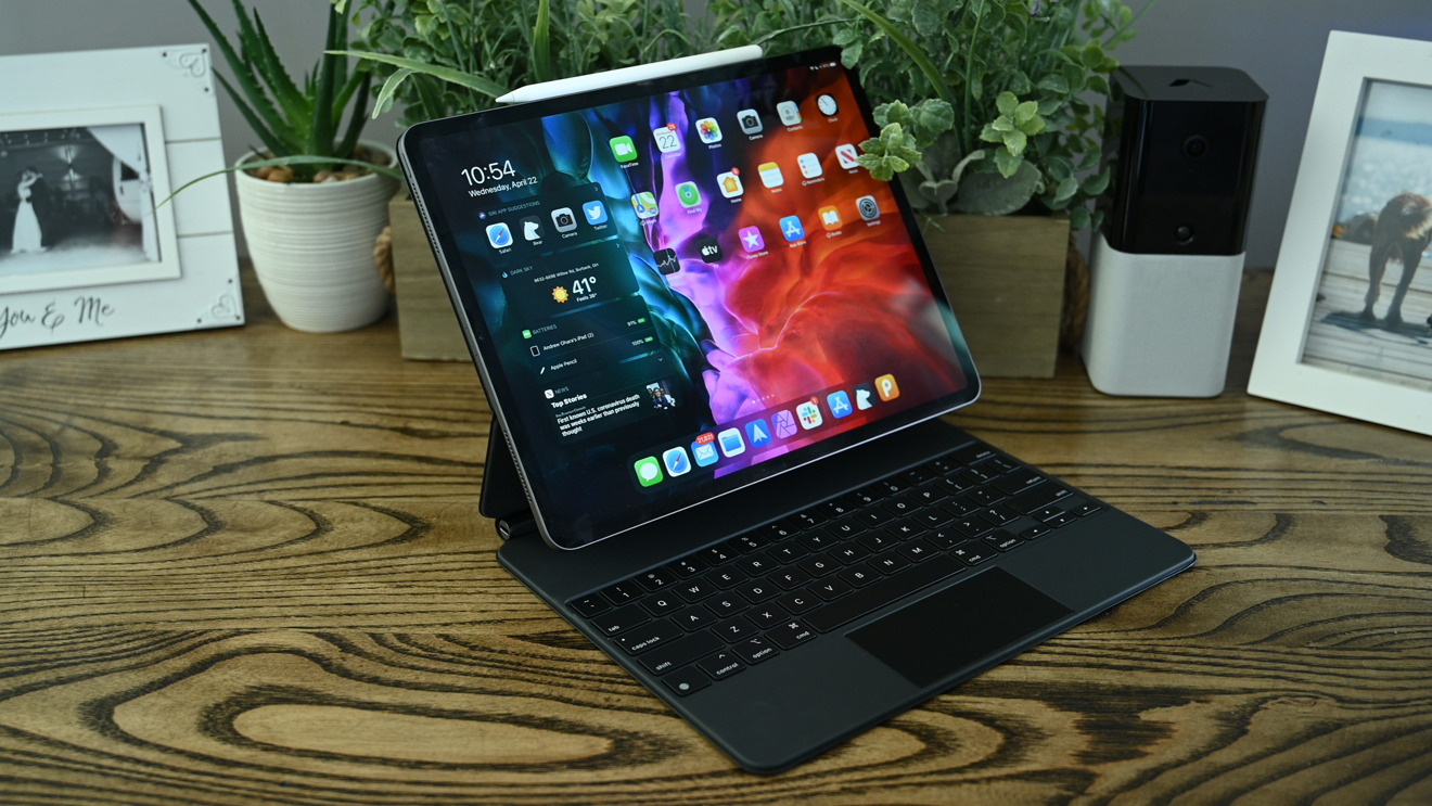Apple's Magic Keyboard for iPad Pro