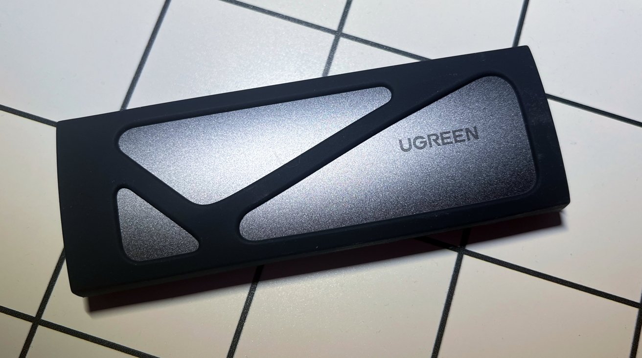 Best SSD enclosure for iPhone 15 video - Ugreen SSD Enclosure